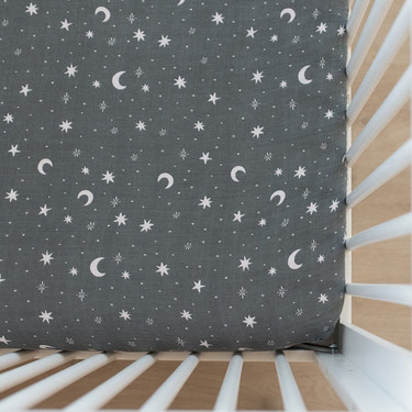 Night Sky Muslin Crib Sheet - MOOGCO Baby