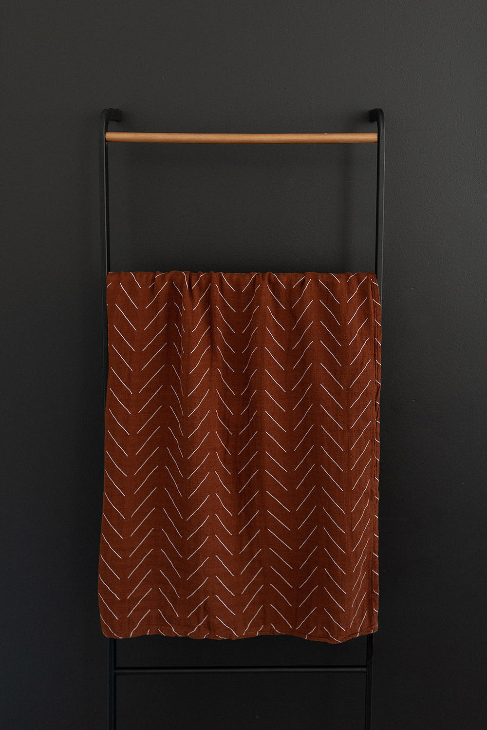 Rust Mudcloth Muslin Swaddle Blanket - MOOGCO Baby