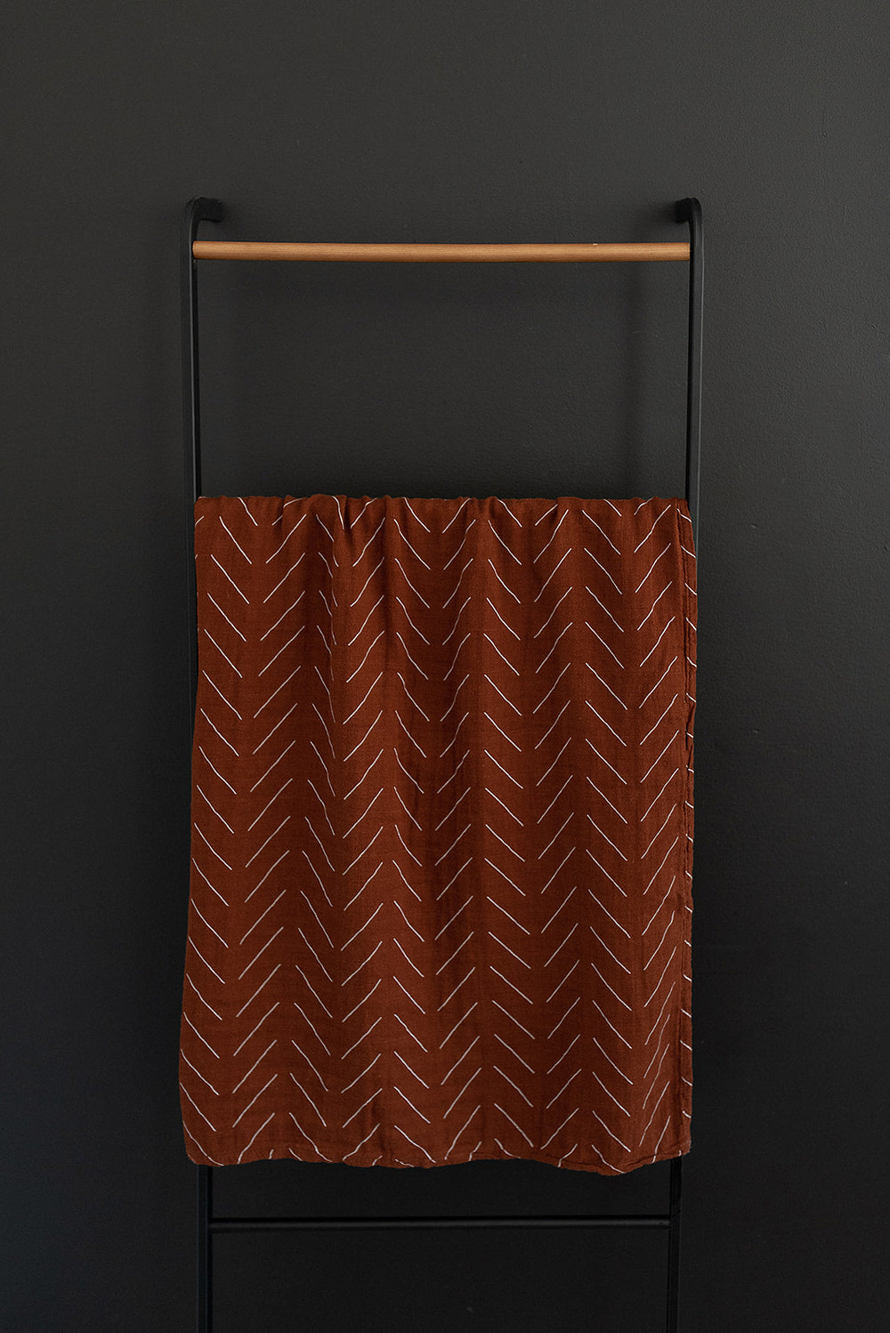 Rust Mudcloth Muslin Swaddle Blanket - MOOGCO Baby