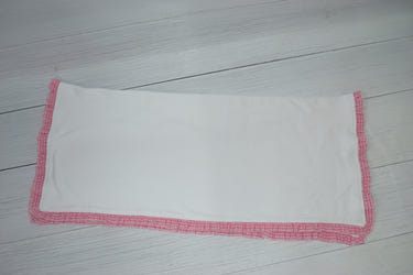 Gingham Ruffle Trim Blanket - Pink