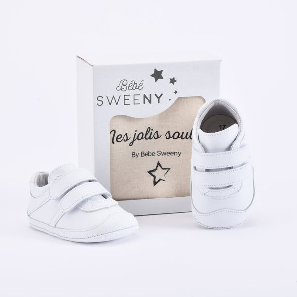 Boys White Leather Pre-Walker Trainers