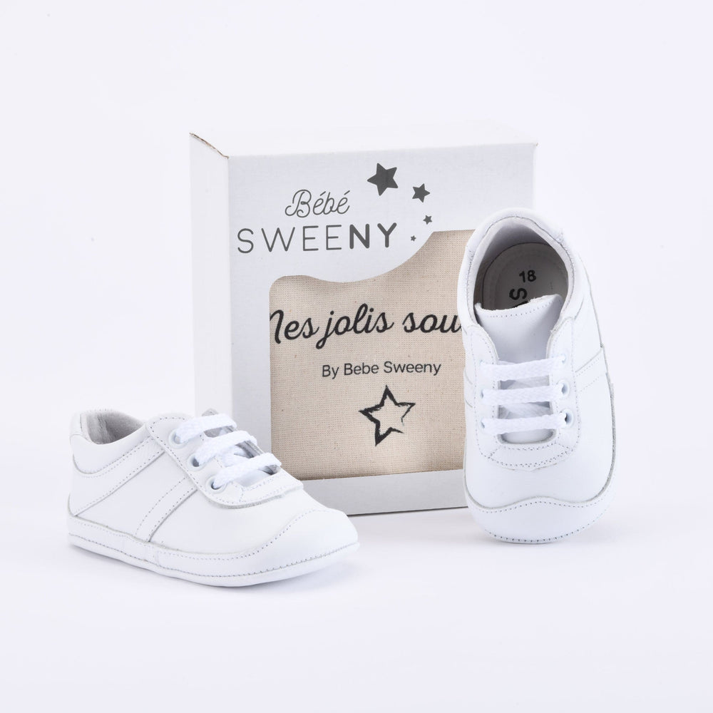 Boys White Leather Pre-Walker Trainers