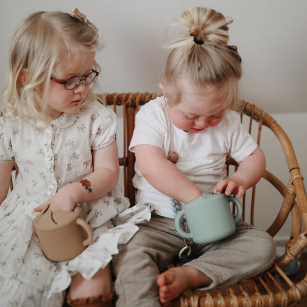 Mushie Snack Cup silicone spill-proof two handles