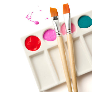 Durable porcelain palette for baby painting, easy to clean, shown from angle 4. Perfect for little artists!