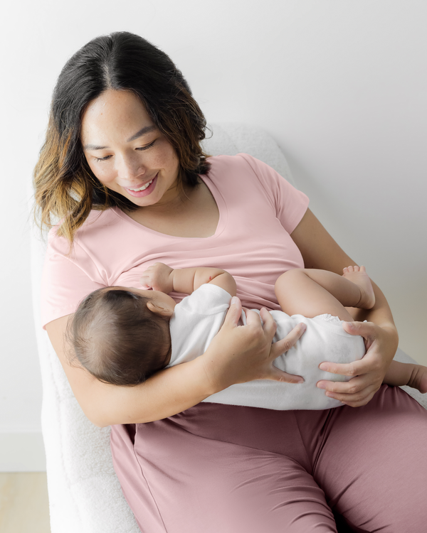 Everyday Maternity & Nursing T-shirt | Dusty Pink