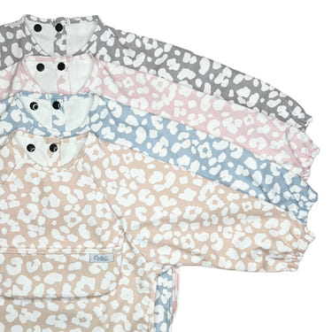 Grayson Long Sleeve Bib in Leopard print for babies, perfect for mess-free mealtime fun.