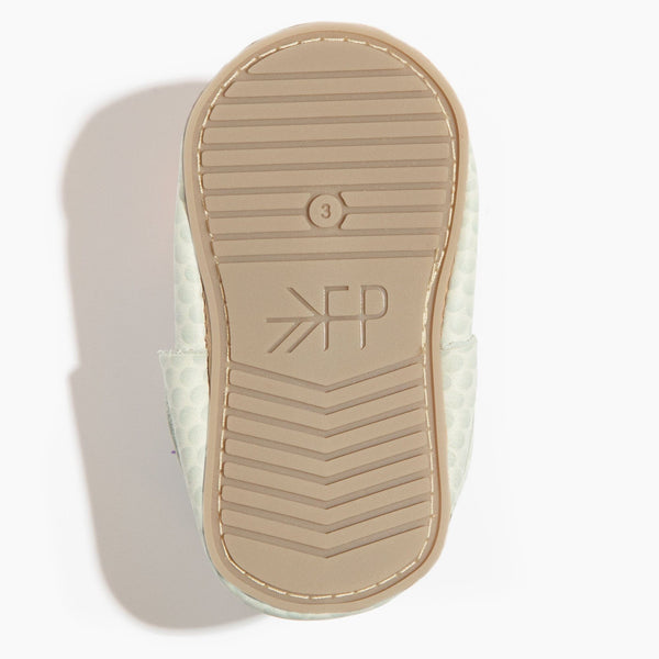 Fairway City Baby Shoe in Angle 5, stylish city mocc for infants, perfect for comfort and trendy outings.