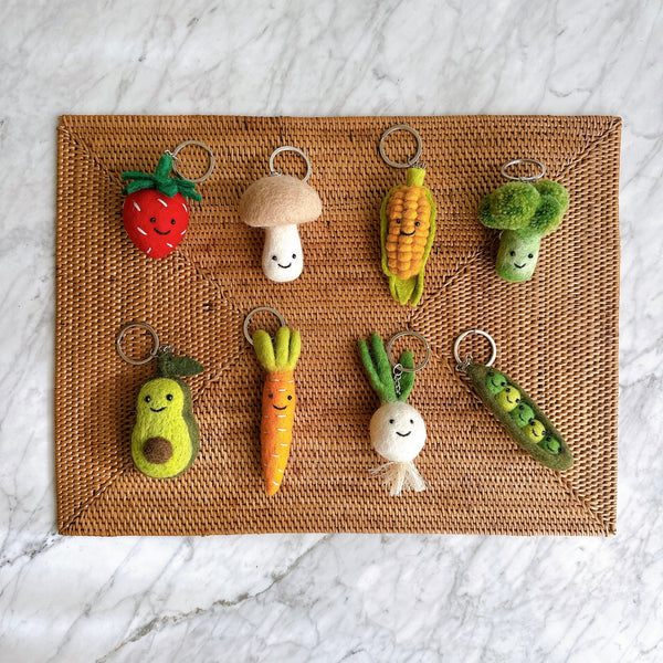 Felt Veggie Keychain - Peas in a Pod