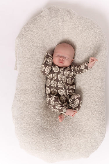 Bamboo zip pajamas in retro floral design for babies, soft and stylish sleepwear.