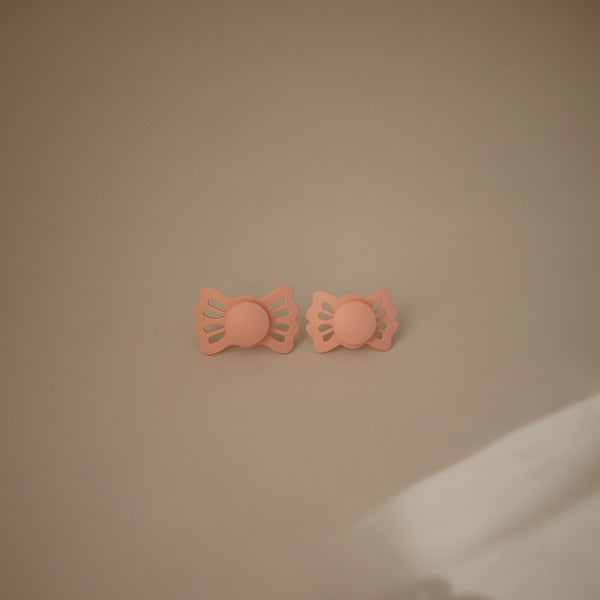 FRIGG Butterfly Anatomical Silicone Pacifier 2-Pack (0-6 Months)