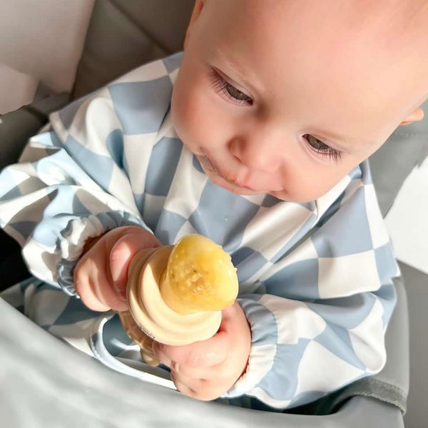 The Nourishing Nibbler Bear Feeder