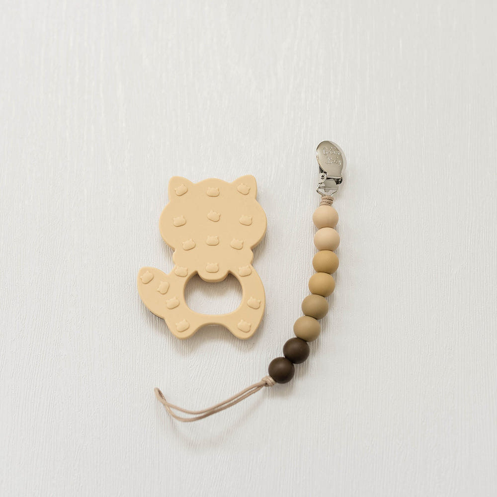 Brown Raccoon Teether Set for babies, perfect for soothing gums and teething relief.
