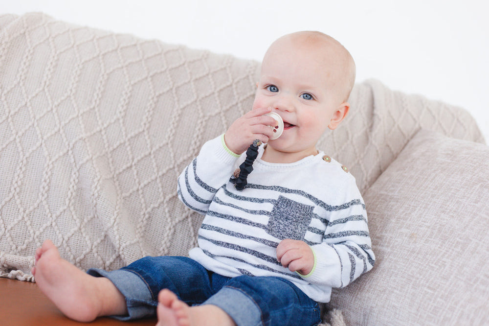 Harley Clip in Black - stylish and functional pacifier clip for babies.