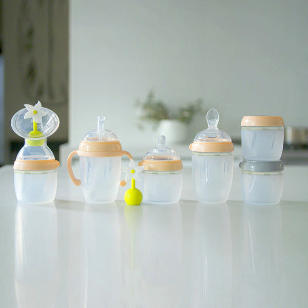 Haakaa Gen 3 Silicone Breast Pump Flange and Bottle Set 160 ml/6 oz, angle view showcasing bottle accessories for breastfeeding.