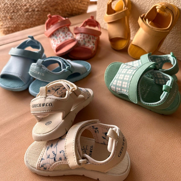 Play Sandal in Sunset Meadow design, showcasing vibrant colors and playful style for babies. Angle 8 view.