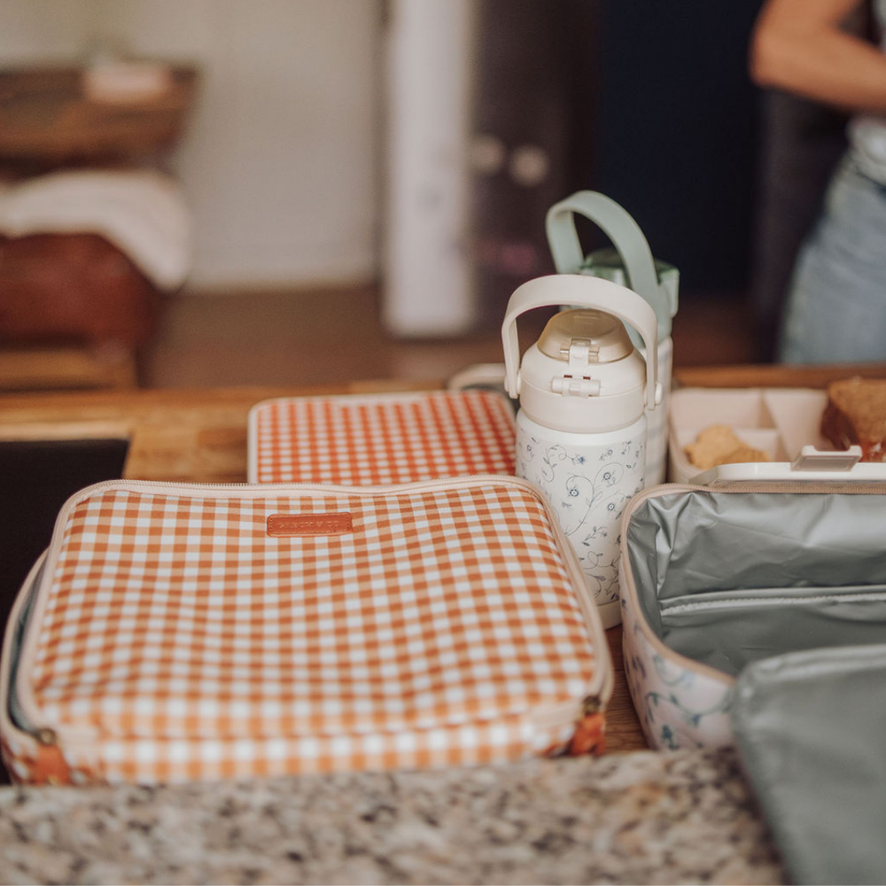 Insulated Sienna Gingham Lunch Bag for babies, perfect for keeping meals fresh and stylish on the go.