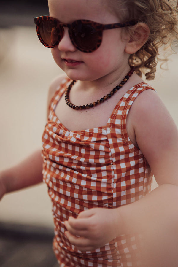 Classic sustainable polarized sunglasses for kids aged 3-8, bendable and plant-based, shown at angle 4.