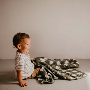 Green Buffalo Quilt