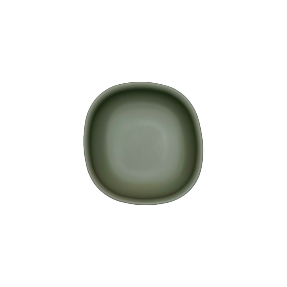 Square suction bowl for babies, perfect for mealtime mess-free feeding and easy cleanup.