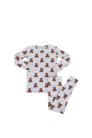 Cozy bear long sleeve sleepsuit set for babies, perfect for comfortable sleep and play.