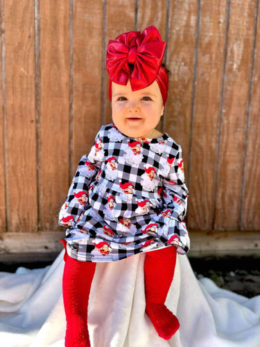 Checkered Santa bell sleeve dress for babies, perfect for festive occasions and holiday celebrations.