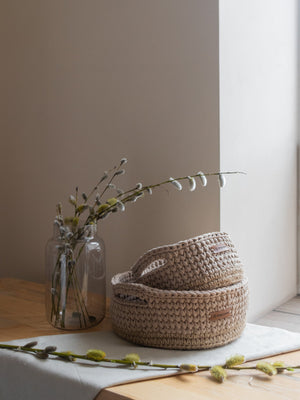 Basket Round with Jute Accent