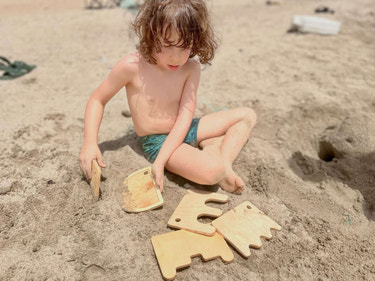 Montessori Wooden Shovel Set: Eco-Friendly Play for Kids - MOOGCO Baby