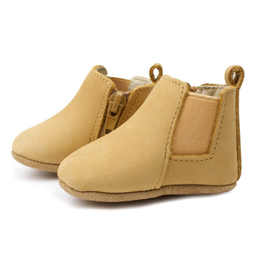 Natural Chelsea Boot for babies with soft sole, perfect for comfort and style. Main product image.