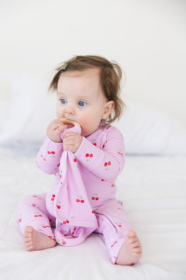 Cherry (ribbed) - Lovey