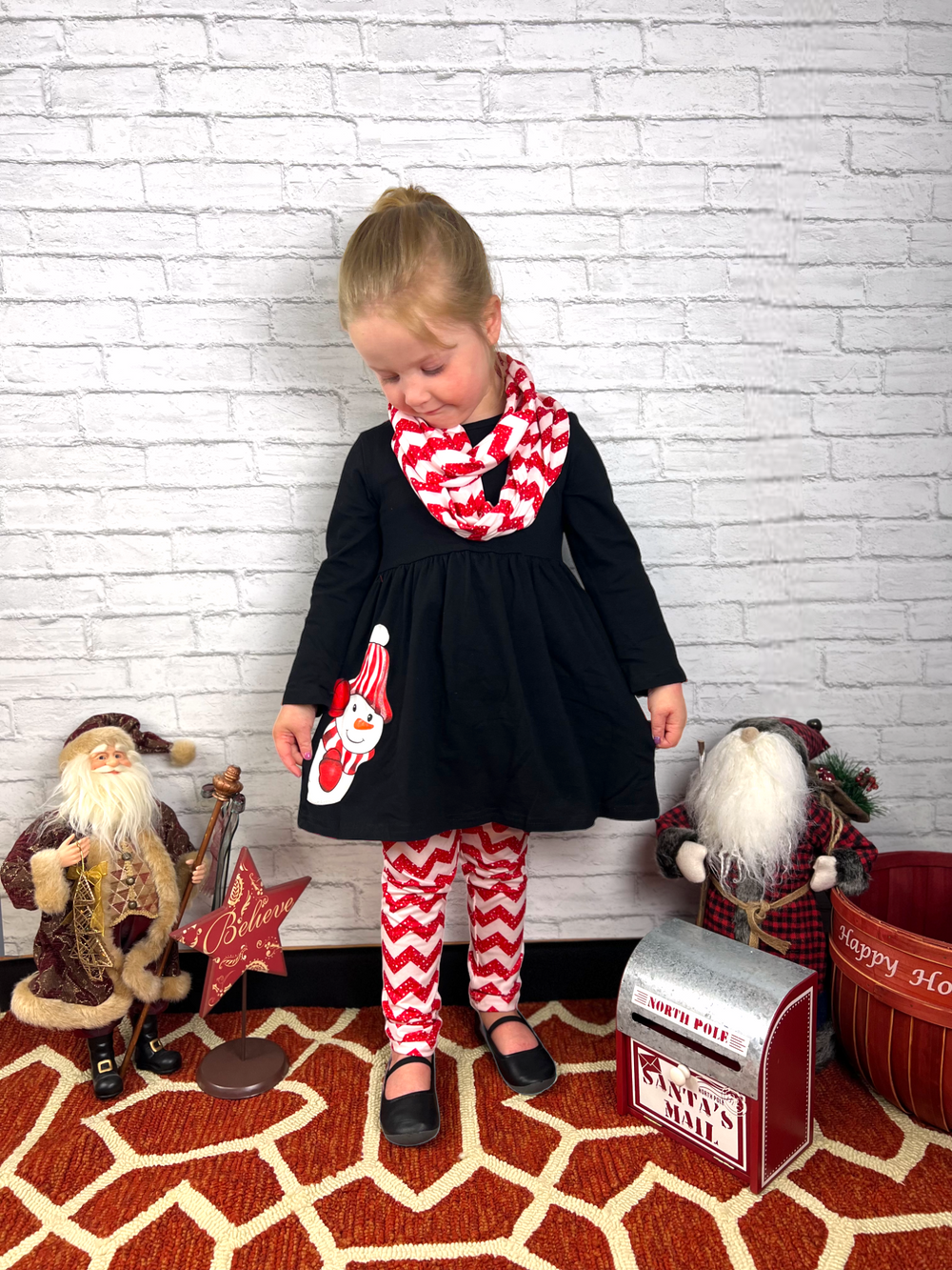 Beaming Snowman Outfit