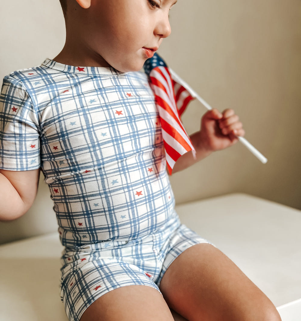Stars Gingham 2pc Bamboo Pajamas for babies, soft and cozy sleepwear in a charming design.