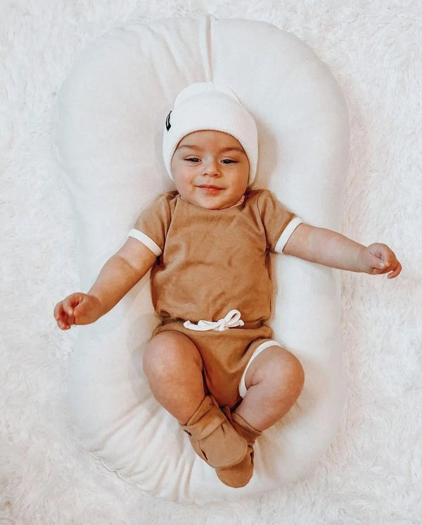 organic baby bodysuit