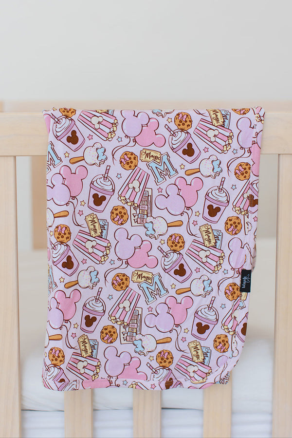 Snacks (PINK) - Lightweight Blanket