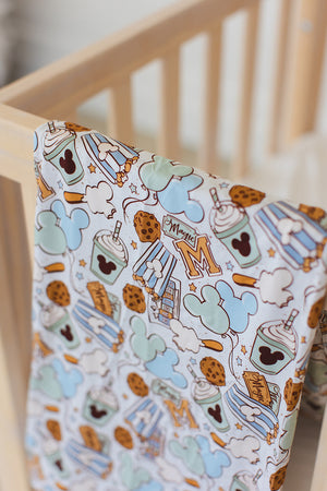 Snacks (GREEN) - Lightweight Blanket