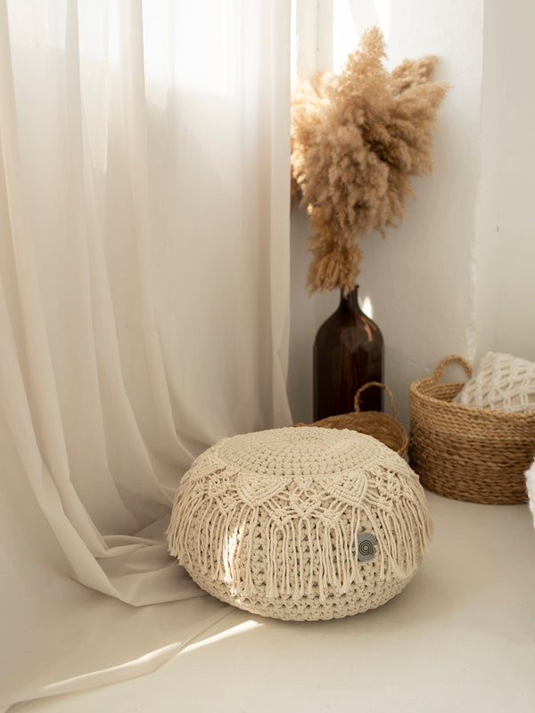 Pouf Boho with Macrame Decor