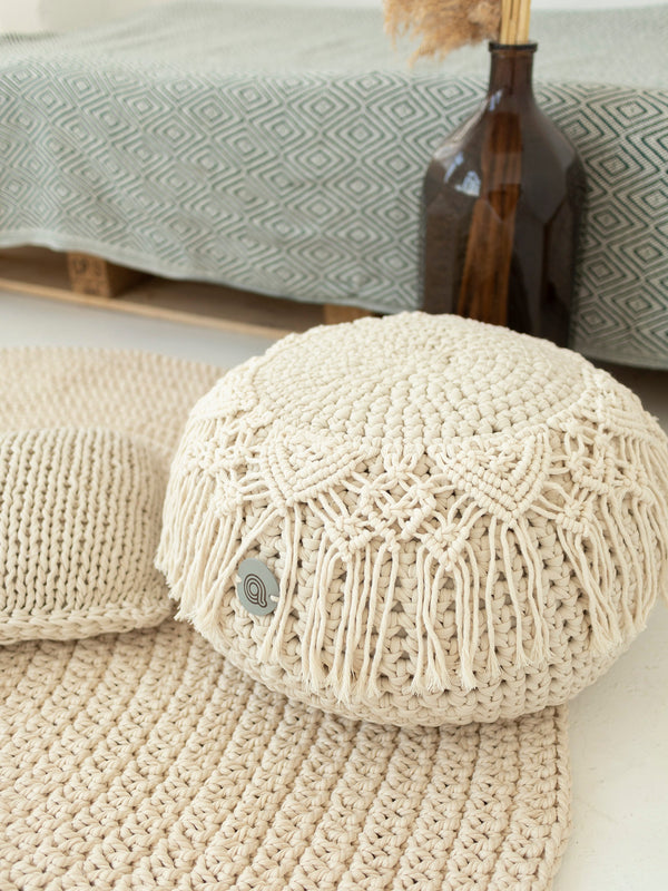 Pouf Boho with Macrame Decor