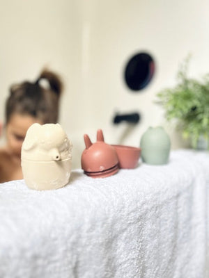 Colorful animal bath toy set for babies, featuring playful designs and safe materials, perfect for fun bath time.