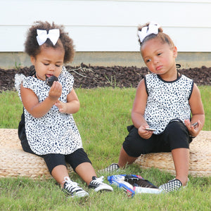 Organic Dot Flutter Bapron for babies, stylish and functional, shown at angle 14. Perfect for mealtime messes.