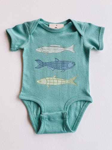 Catch + Release short sleeve onesie for babies, featuring a cute design and soft fabric for comfort and style.