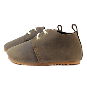 Hamilton Low Top Oxfords for babies with hard sole, shown from angle 4, stylish and comfortable footwear.