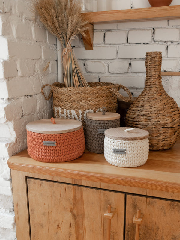 Round Storage Baskets w/ Wooden Lid Recycled
