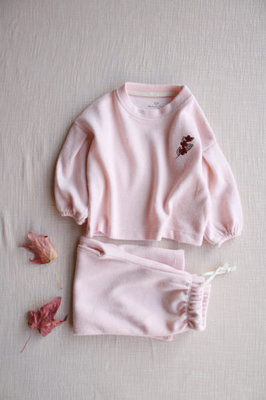 Soft Petal Lounge Set