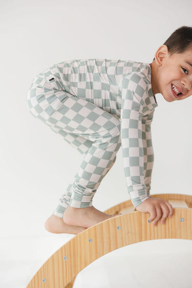 Watt Set: Cozy baby bedding and sleep essentials for a peaceful night's rest.