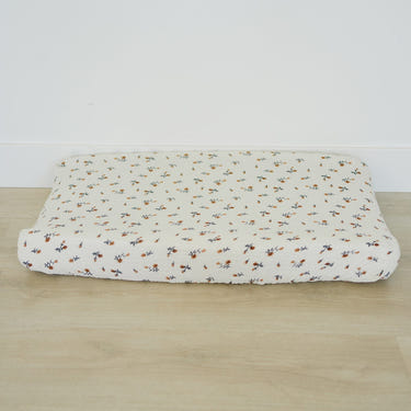 Cream Floral Muslin Changing Pad Cover - MOOGCO Baby
