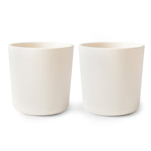 Colorful baby dinnerware cups for toddlers, perfect for mealtime fun and easy handling.