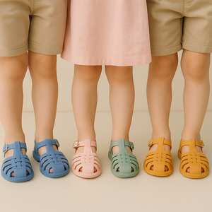 Kids Jelly Sandals – Soft & Stylish (1–8 Years)