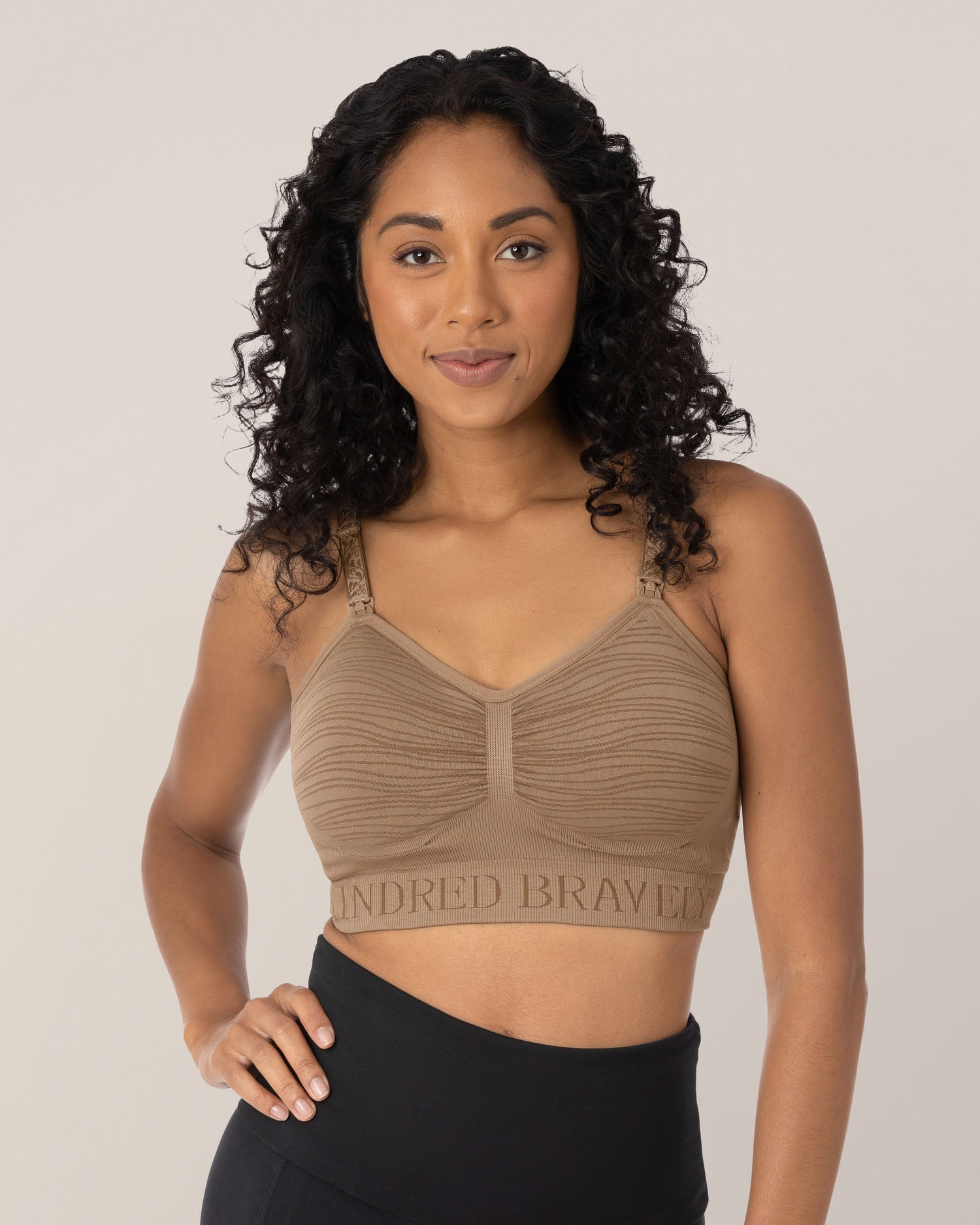 Sublime® Hands Free Pumping & Nursing Bra Latte