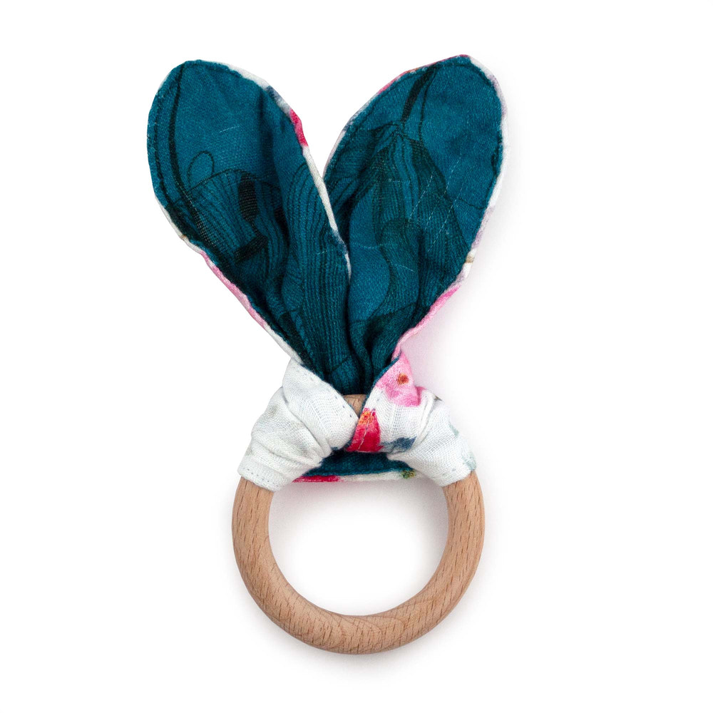 Kanga Care Muslin Crinkle Bunny Ear Teething Ring :: Lily - MOOGCO Baby