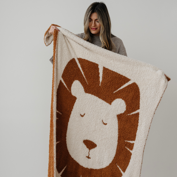 Double-layer Bamboni® toddler blankets in angle 34, perfect for swaddling and keeping your baby cozy.