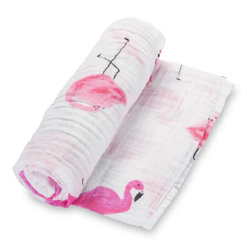 LollyBanks muslin swaddle blankets in soft colors, perfect for wrapping your baby comfortably and securely.